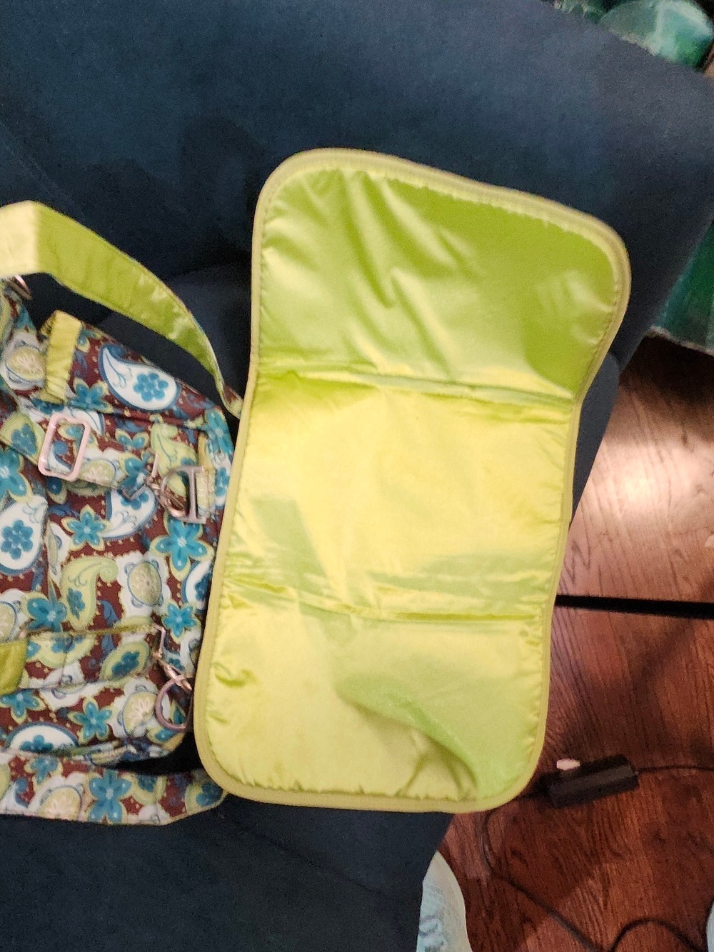 Vintage Ju-Ju-Be Perfect Paisly Messager/ Backpack Diaper Bag - Picture 6 of 12